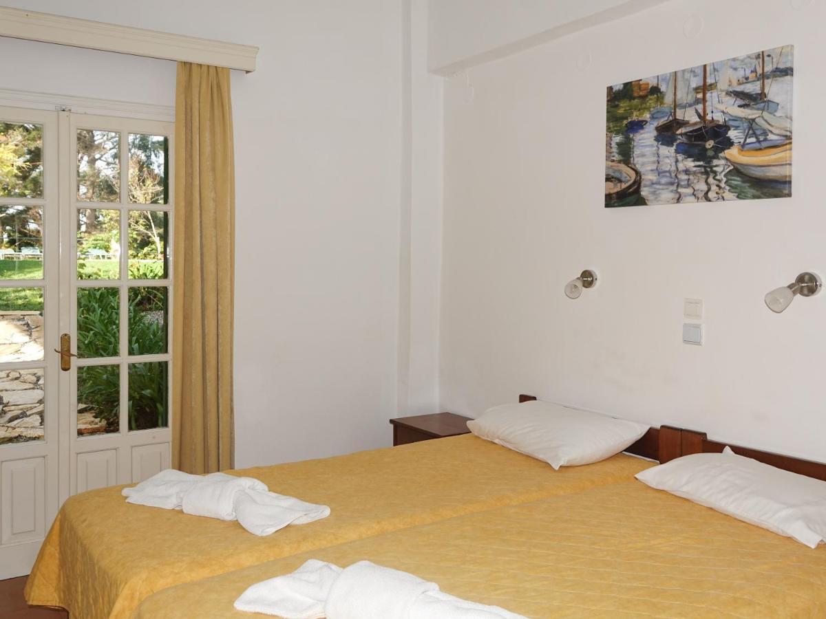 Villa Leda Karousádes Екстериор снимка