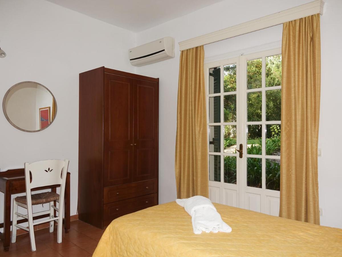 Villa Leda Karousádes Екстериор снимка