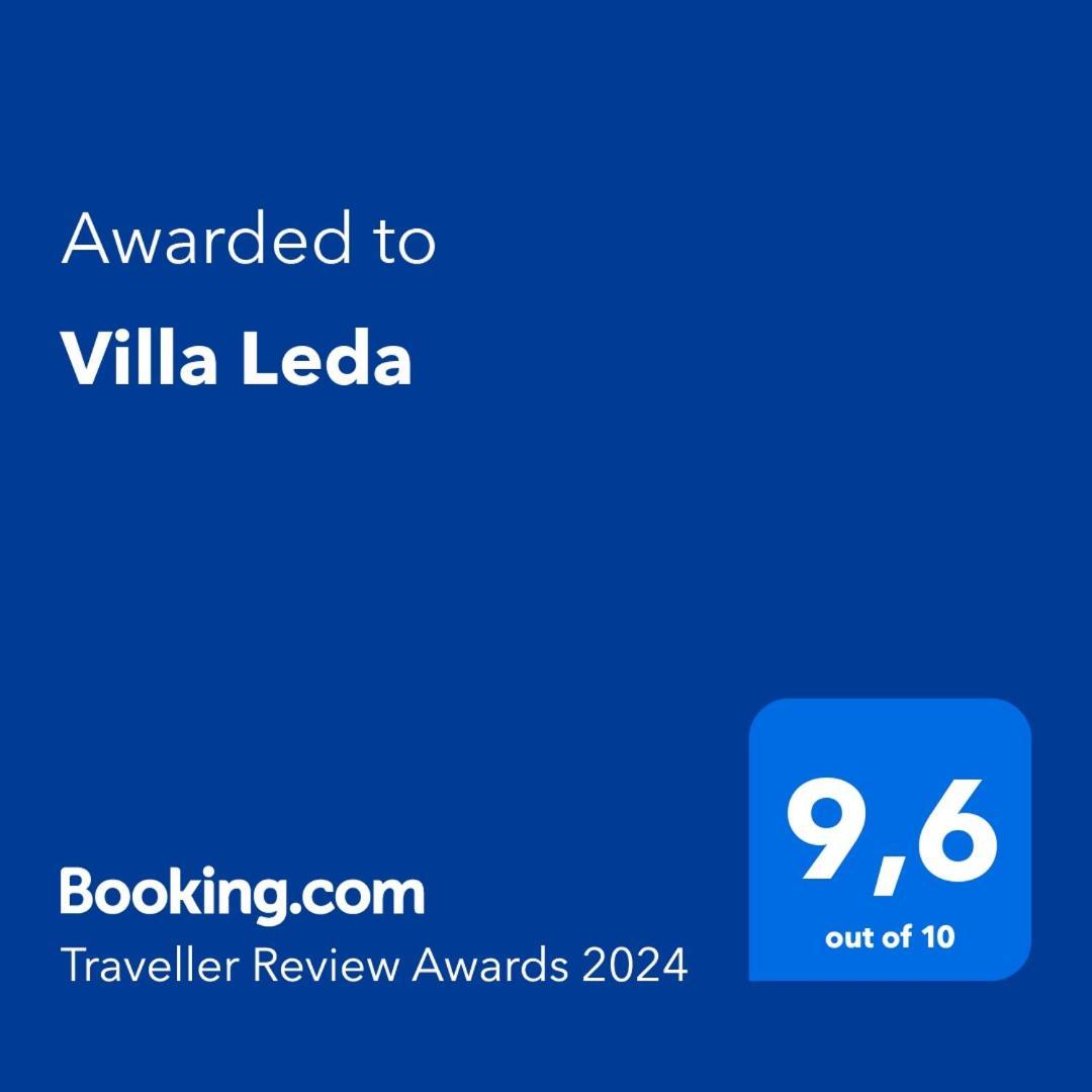 Villa Leda Karousádes Екстериор снимка